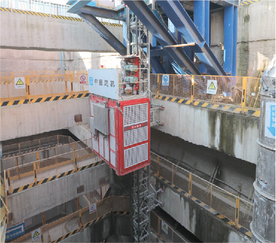 特種（多領域）下行施工升降機